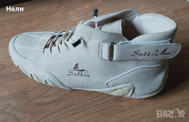 различни цветове и размери спортни обувки, снимка 4 - Ежедневни обувки - 53203729