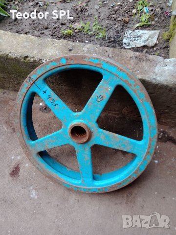 Големи ремъчни шайби , снимка 1