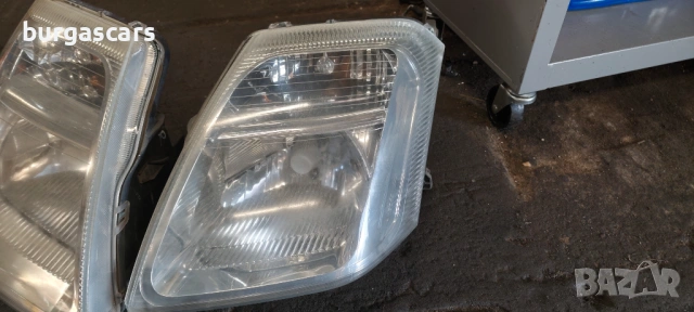 Фар ляв десен Citroen C2   2006г, снимка 2 - Части - 53849075