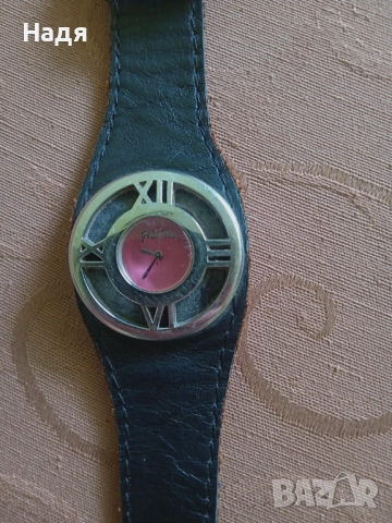 Часовник Folli Follie