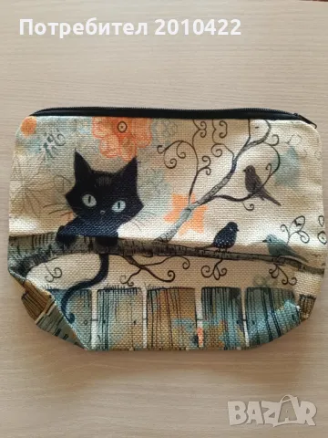 Нова козметична чантичка, размери 22/14/4 см