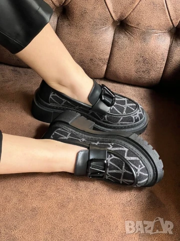 мокасини valentino garavani , снимка 4 - Дамски ежедневни обувки - 51312936