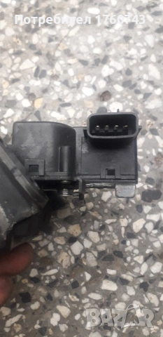 Външна дръжка брава заден капак HYUNDAI I 30 Хечбек, снимка 3 - Части - 52550464