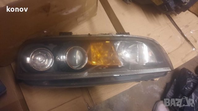 Fiat Punto - оригинален десен фар, снимка 1