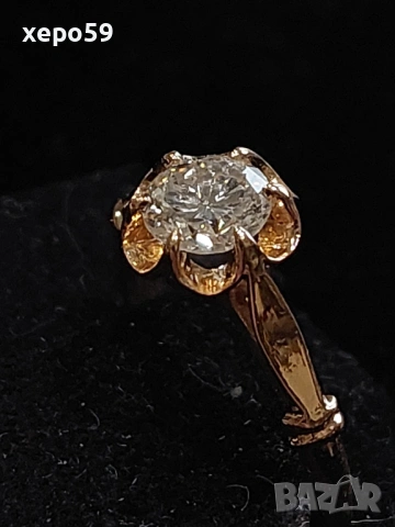 СССР-Златен дамски пръстен с 1 карат(еднокаратов якутски брилянт).Червено руско злато 853., снимка 5 - Пръстени - 53479320