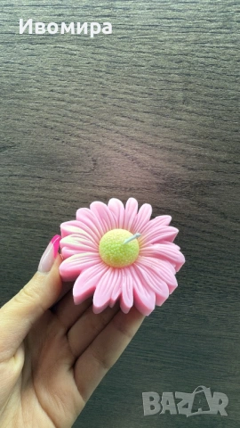 Ароматна свещ маргаритка