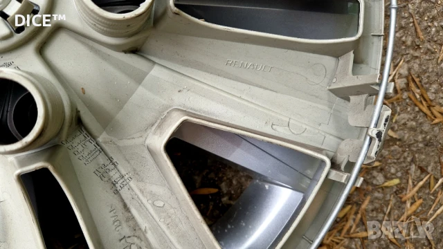 Renault 16 тасове за железни джанти Рено., снимка 5 - Аксесоари и консумативи - 51288242