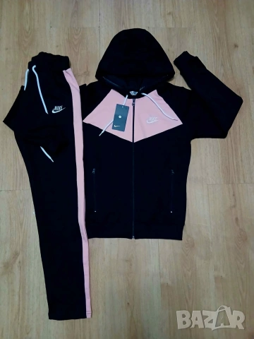 Дамски пролетни екипи Nike , снимка 2 - Спортни екипи - 53844948