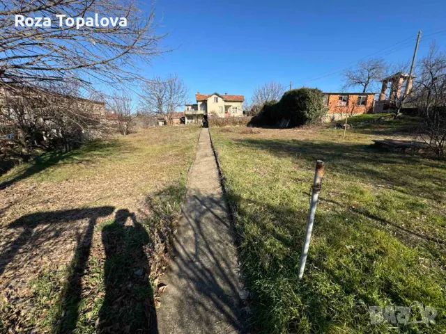 Къща в с.Баница център 