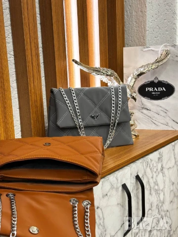 чанти prada , снимка 4 - Чанти - 51410793