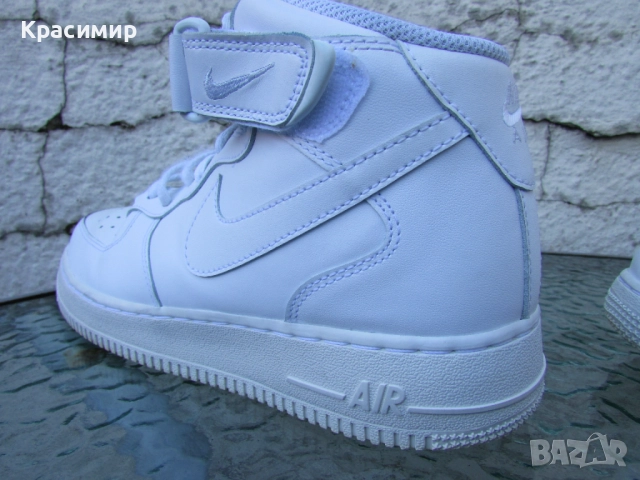 Мъжки маратоки Nike Air Force 1 Mid '07, снимка 8 - Маратонки - 52542747