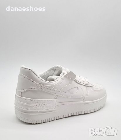 Дамски сникърси в бяло AIR, снимка 3 - Маратонки - 35663578