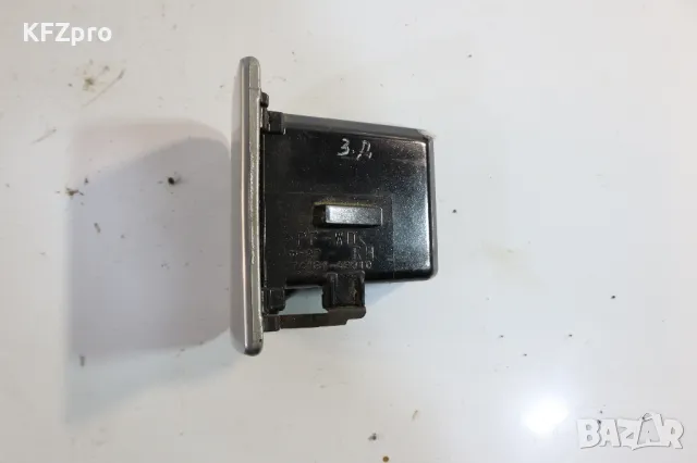 Пепелници букси изводи захранване Land Cruiser, снимка 4 - Части - 49531819