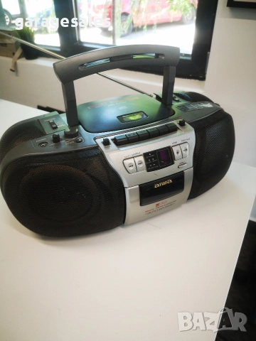 Стар радиокасетофон AIWA работещ, снимка 7 - Антикварни и старинни предмети - 52777916