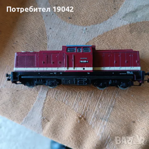 локомотив с вагони