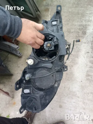 Ляв фар десен фар Пежо 807, снимка 6 - Части - 47935992