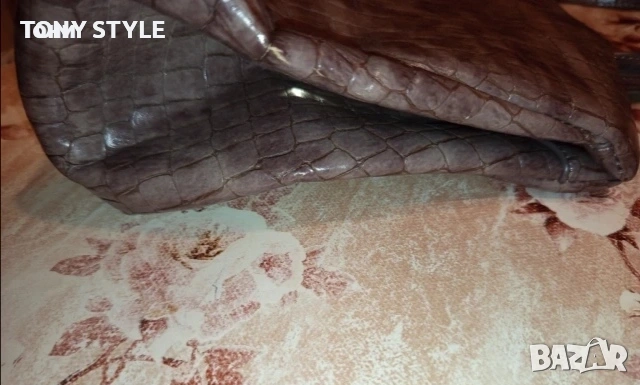 Нова Кожена Дамска Чанта , снимка 5 - Чанти - 53686208