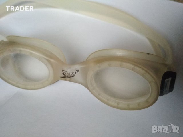 очила за плуване Speedo, снимка 1 - Водни спортове - 35874131
