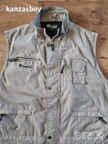 pinewood - ГОЛЯМ ловен елек КАТО НОВ 2XL