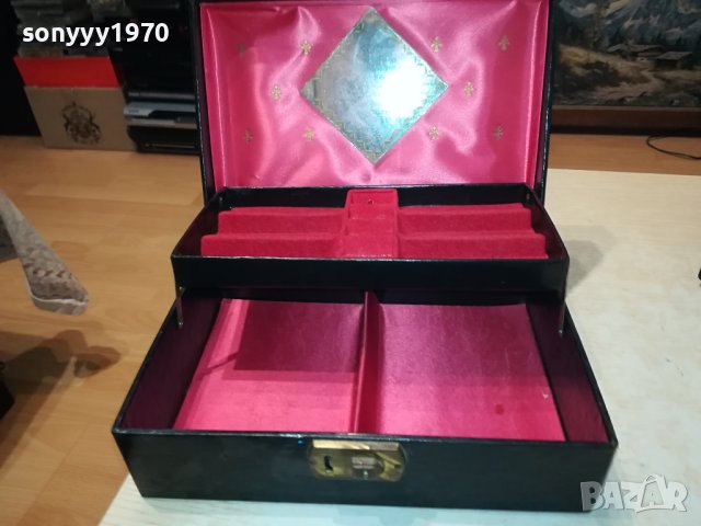 КУТИЯ ЗА БИЖУТА 2008231108, снимка 5 - Антикварни и старинни предмети - 41908816