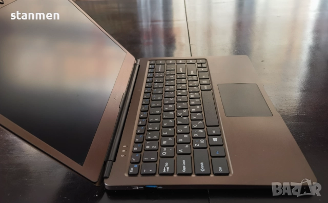 Продавам Prestigio Smartbook 133S/матIPSсKамFullHD/2x2.4Ghz/ssd100gb/3gb/5ч.Бат/Hdmi  , снимка 5 - Лаптопи за дома - 52115736