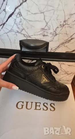 Дамски кецове GUESS
