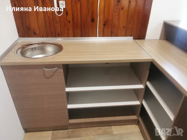 Бар плот с рафтове и мивка, снимка 5 - Обзавеждане за заведение - 50673845