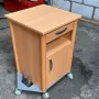 Болнично шкафче, снимка 1