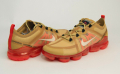 оригинални Nike Air Vapormax 2019 Gold Light номер 39-40, снимка 5