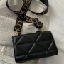 Дамска малка черна чанта, снимка 3