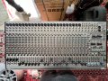 Миксер Behringer 32-канала, снимка 1 - Ресийвъри, усилватели, смесителни пултове - 44213658