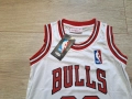 Детски баскетболен екип на Майкъл Джордан #23#Чикаго Булс#Mitchell & Ness!!!, снимка 5