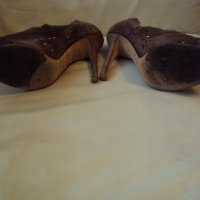 Дамски обувки Dolce&Gabbana оригинал, снимка 2 - Дамски обувки на ток - 34437313