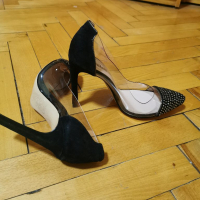 Нови обувки на GiAnni , снимка 4 - Дамски обувки на ток - 36235203