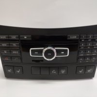 CD Радио Mercedes W207 E-Class Coupe A2129000519 A2079052601, снимка 1 - Части - 44309586