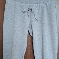 Дамски спортни панталони с дължина под коляното-размер XS,M, снимка 2 - Къси панталони и бермуди - 41348280