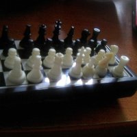 Стар български комбиниран шах с табла, снимка 4 - Други ценни предмети - 40887043