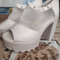 Обувки на ток, снимка 4 - Дамски обувки на ток - 41707178