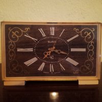 Ретро Часовник SLAVA, снимка 1 - Антикварни и старинни предмети - 34831204