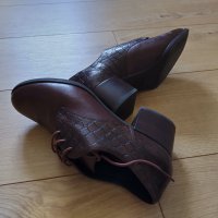 Обувки GEOX, естествена кожа , снимка 2 - Дамски ежедневни обувки - 41507345