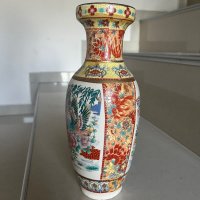 Китайска ваза порцеланова, снимка 1 - Вази - 42434841