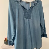 Дънкова блуза в размер L, снимка 1 - Блузи с дълъг ръкав и пуловери - 44175192
