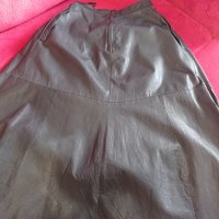 Продавам дамска кожена пола, снимка 5 - Поли - 38803224