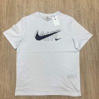 Тениски Nike , снимка 1 - Тениски - 41980678