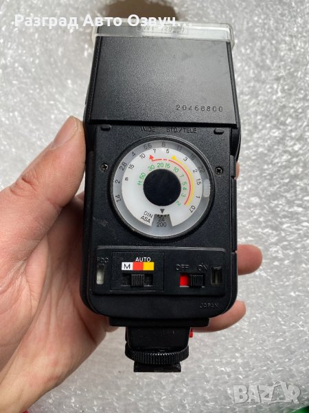Minolta auto 132x - Flash Светкавица за фотоапарат ( Canon Nikon ), снимка 1