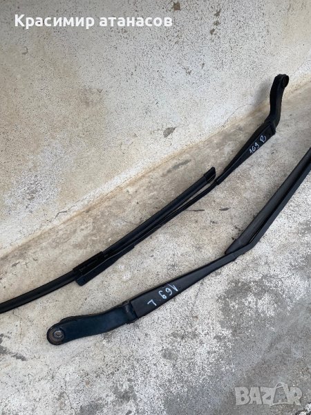 Рамо предни чистачка за Мерцедес А-класа w169.2004-2009г, снимка 1