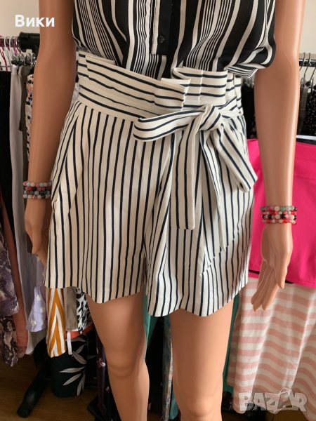 Zara много красиви къси панталони, снимка 1