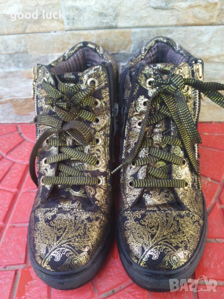 Ефектни дамски маратонки,39 номер., снимка 1