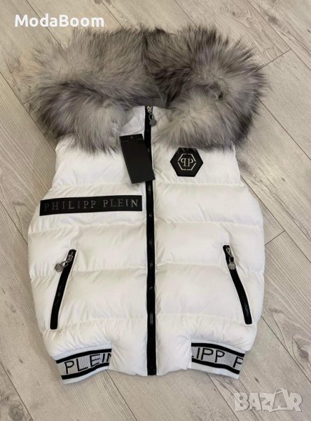 Маркови дамски къси елеци , снимка 1