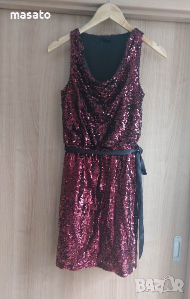 APT.9 - червена рокля с пайети, снимка 1